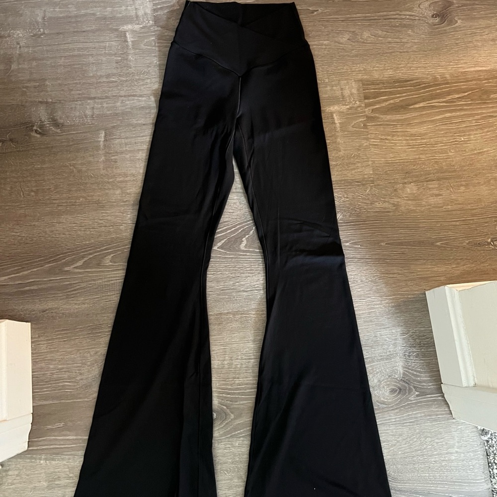 Aerie Real Me High Waisted Crossover Flare Legging